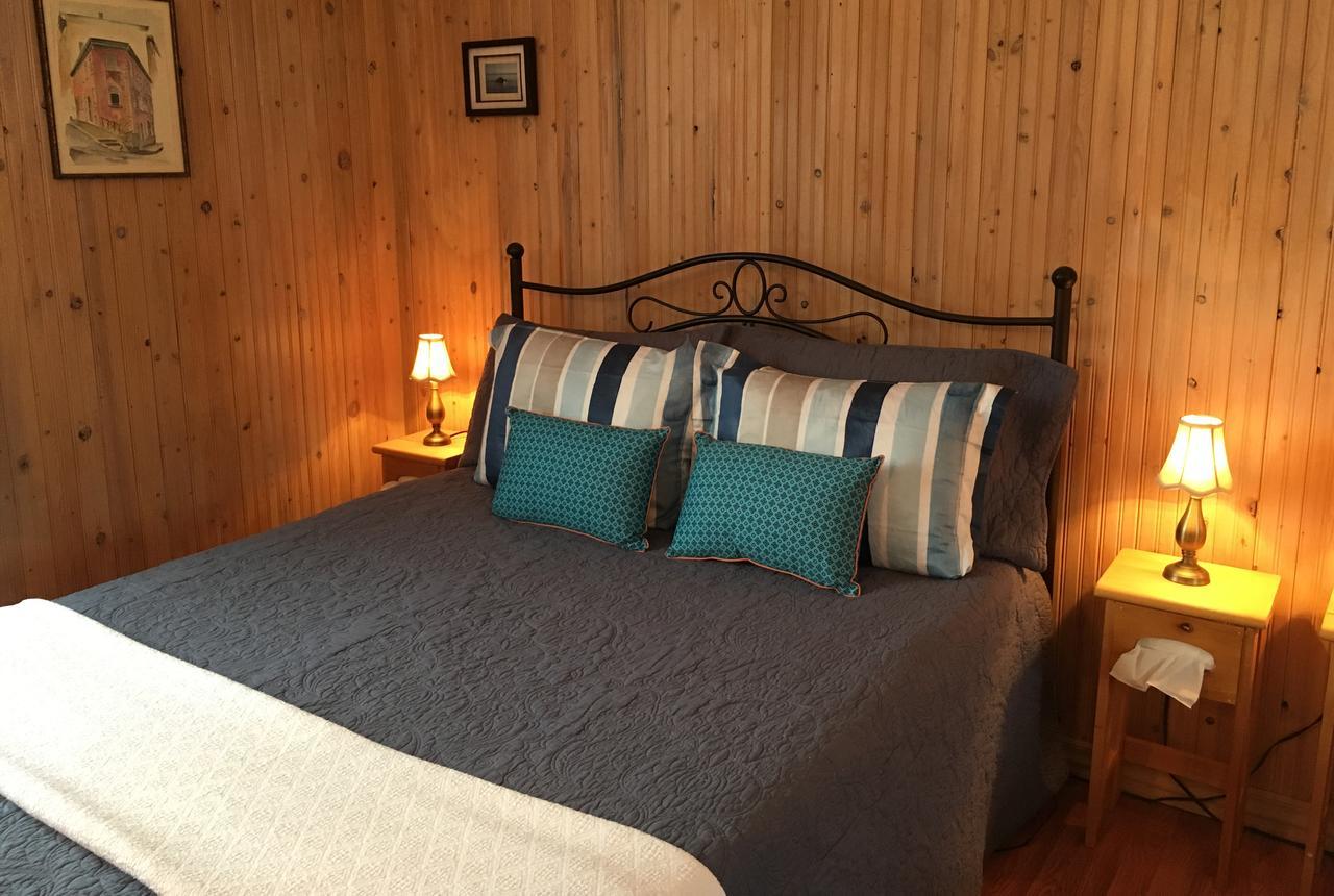 Bed and Breakfast La Chouette Virée à Grandes-Bergeronnes Extérieur photo