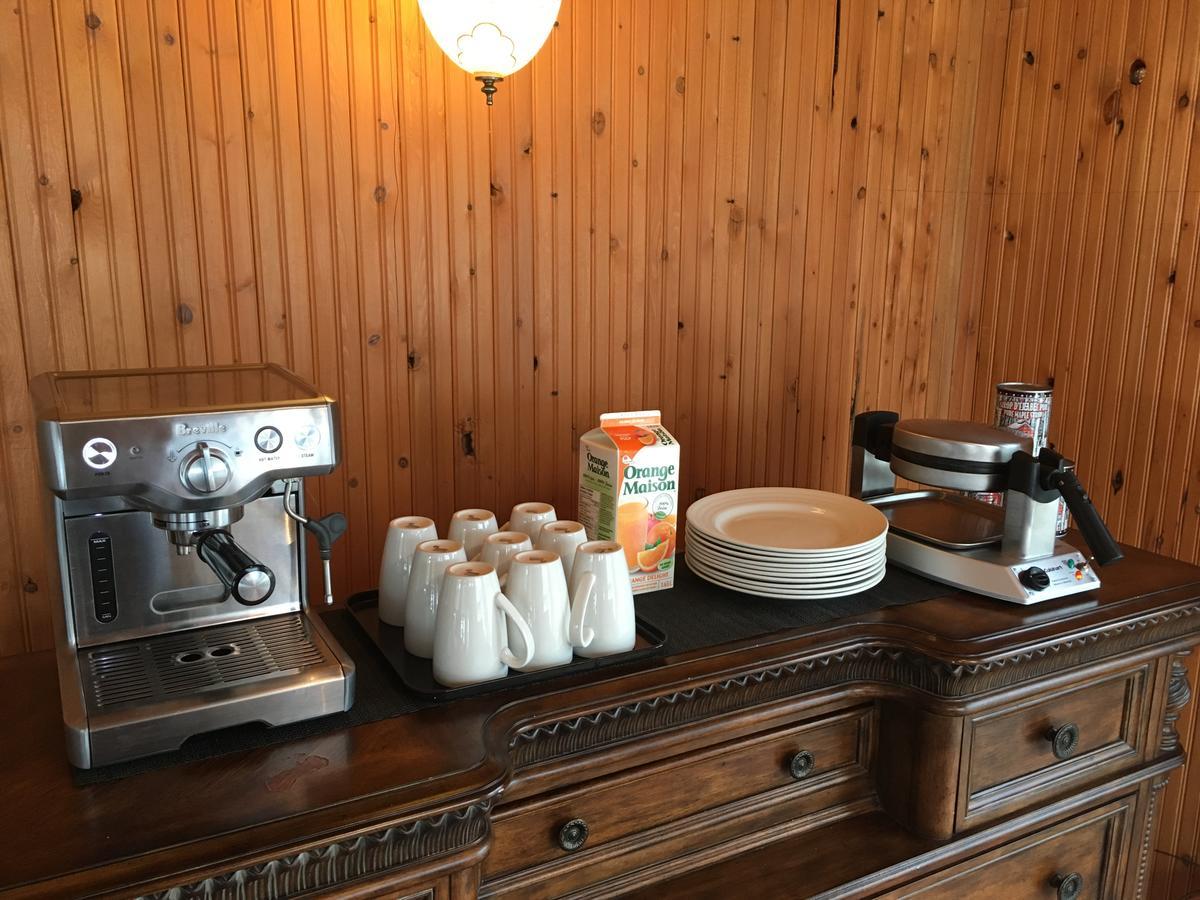 Bed and Breakfast La Chouette Virée à Grandes-Bergeronnes Extérieur photo